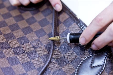 restaurer un sac louis vuitton|How To Restore Vintage Louis Vuitton Bags – Philip Karto.